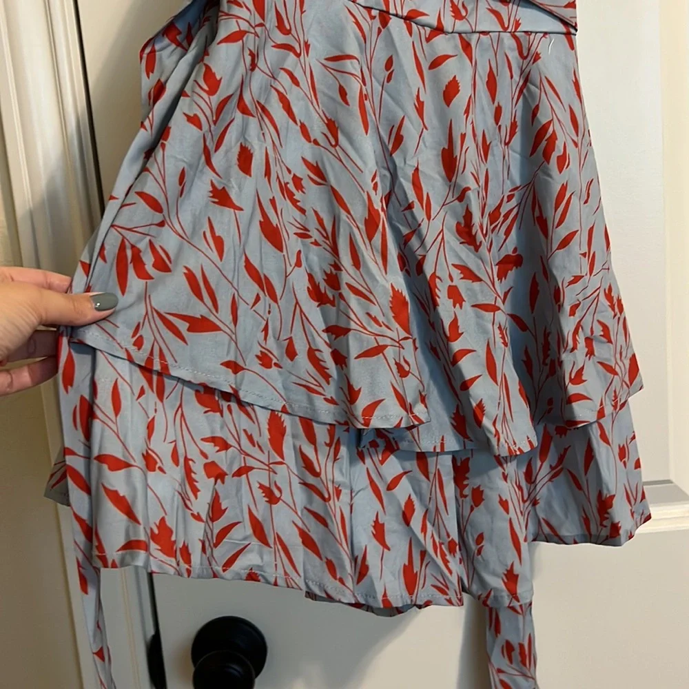 Spaghetti strap romper - Picture 6 of 7